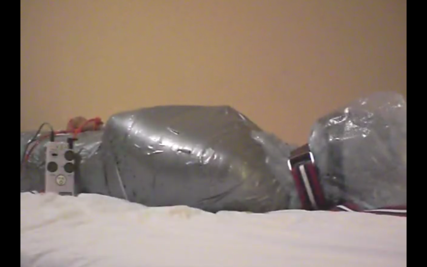 Mummy breathplay