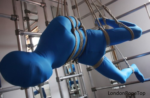 LondonRopeTop Zentai