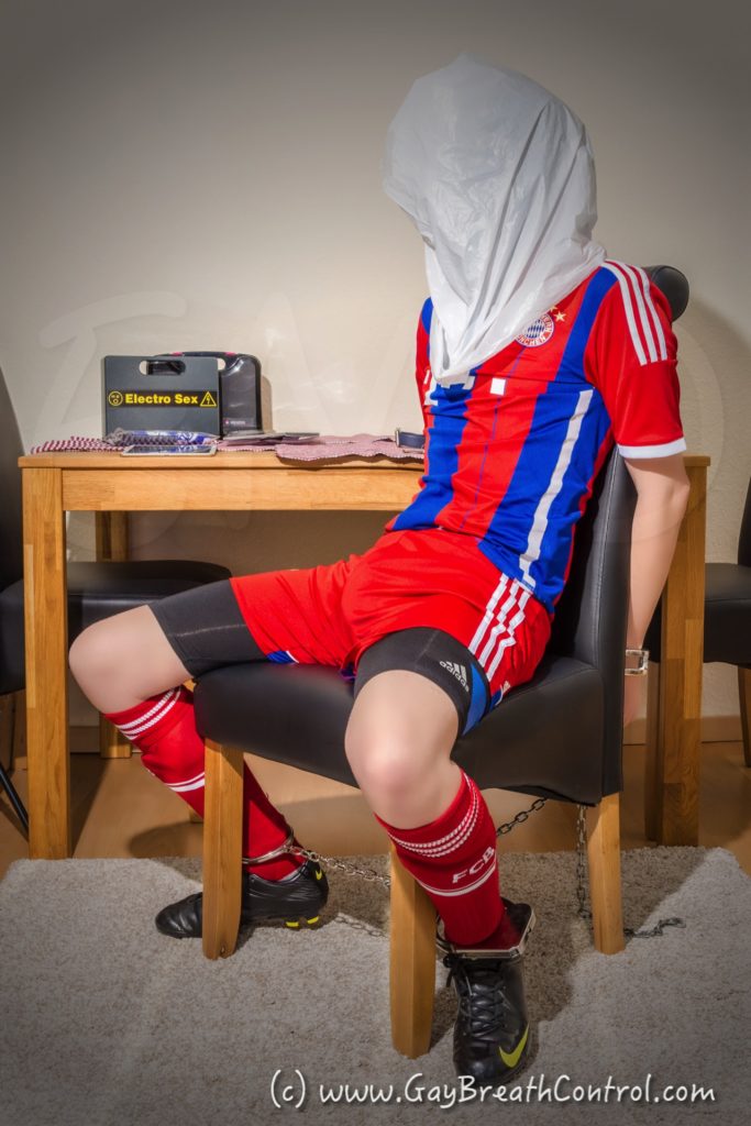 EmoBCSMSlave SBB - Soccer Bondage Breathplay