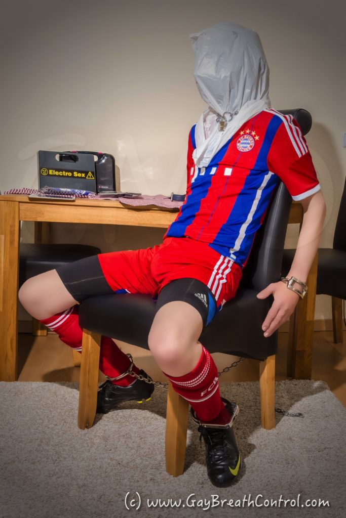 EmoBCSMSlave SBB - Soccer Bondage Breathplay