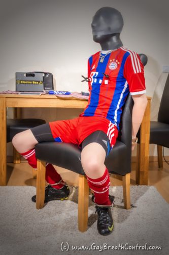 EmoBCSMSlave SBB - Soccer Bondage Breathplay