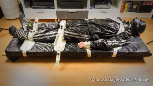 EmoBCSMSlave tied up in Segufix