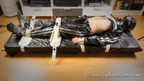 EmoBCSMSlave tied up in Segufix