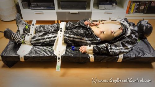 EmoBCSMSlave tied up in Segufix