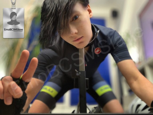 Cyclist EmoBCSMSlave is back into pillory